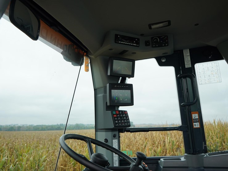 2024-deere-544-image-50