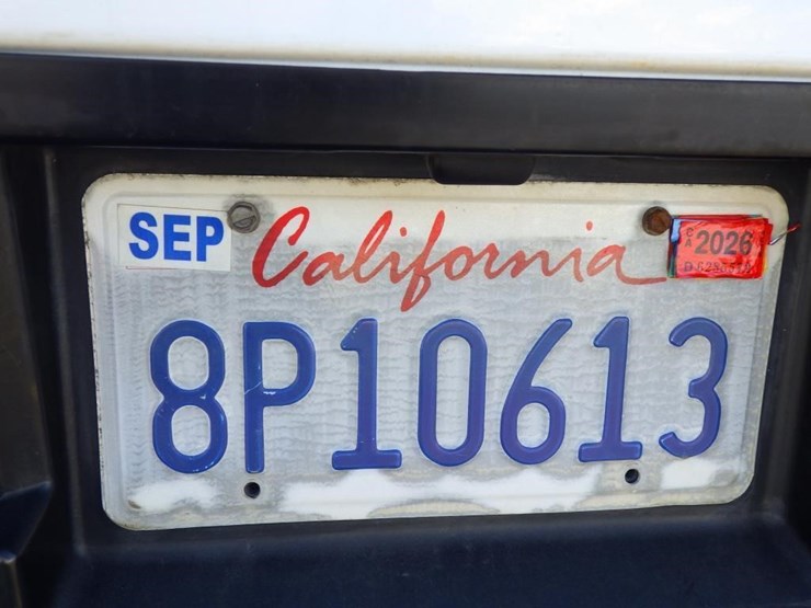 2008-ford-cargo-image-17