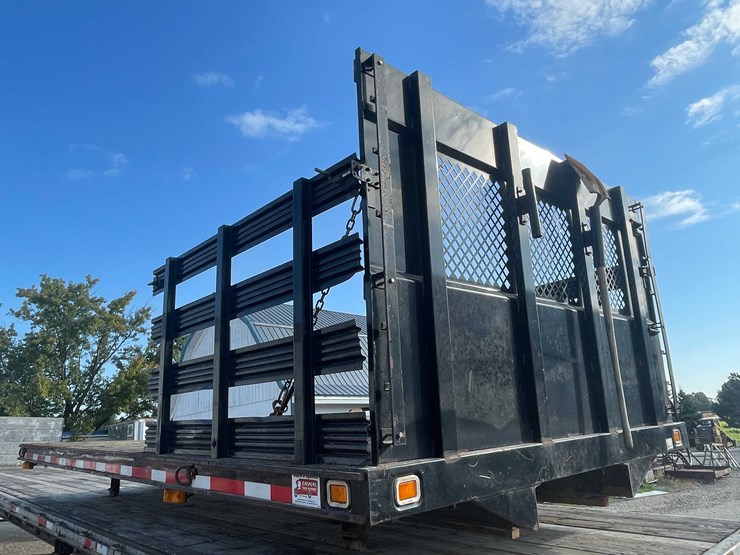 #1893-•-knapheide-semi-truck-flatbed-image-3