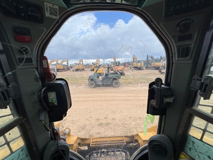2019-caterpillar-289d3-image-29