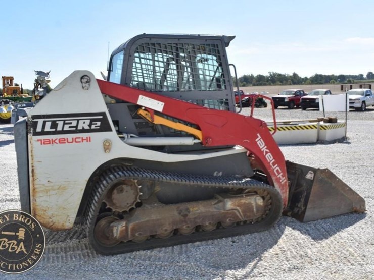 2020-takeuchi-tl12r2-image-30