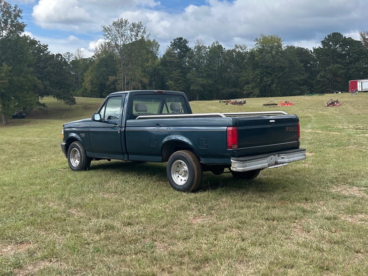 1995-ford-f150-image-3