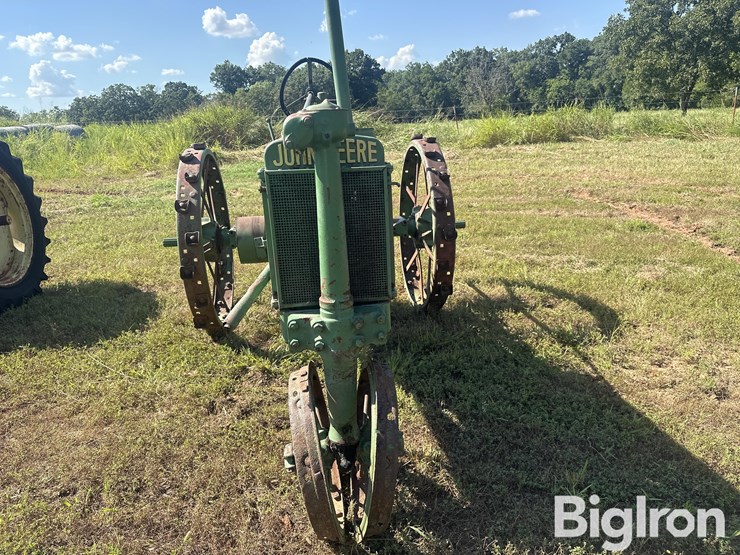 john-deere-b-image-2