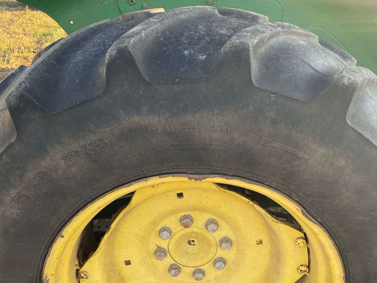 2018-john-deere-5055e-image-19
