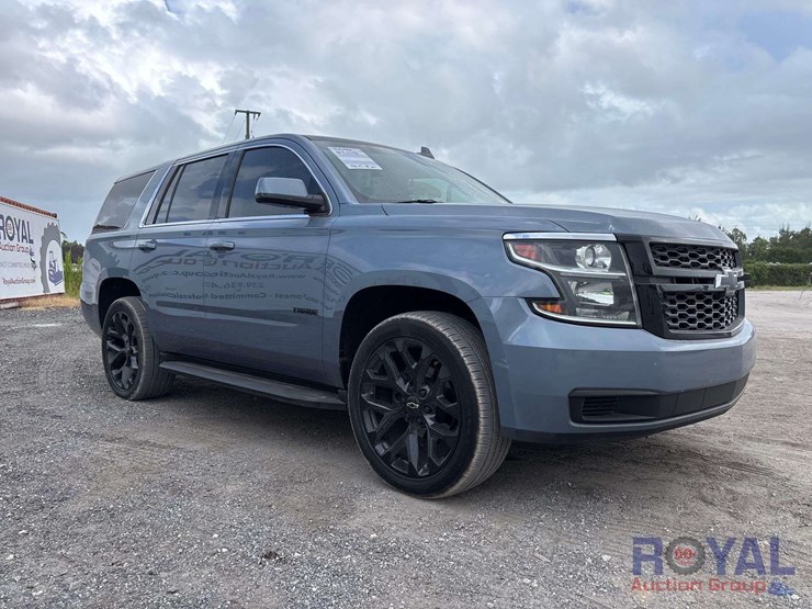 2016-chevrolet-tahoe-image-2