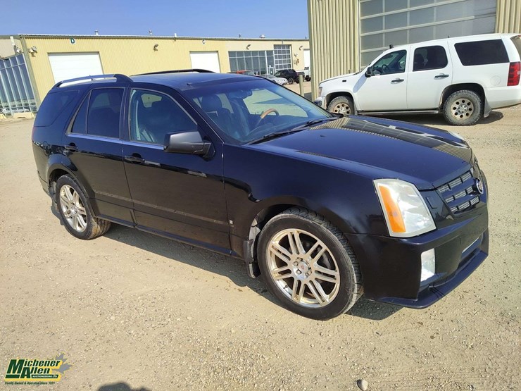 2007-cadillac-srx-image-2