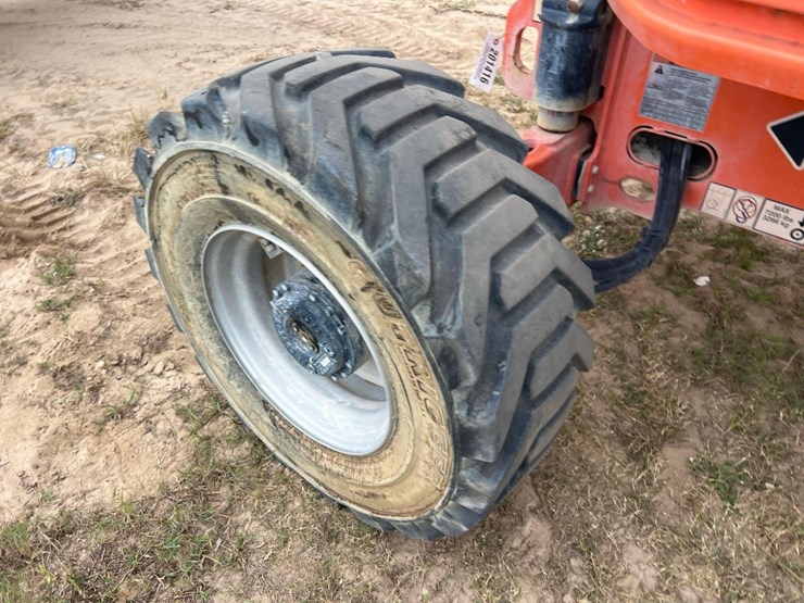 2018-jlg-450aj-image-15