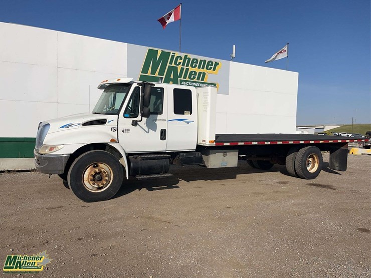 2007-international-durastar-4300-image-1
