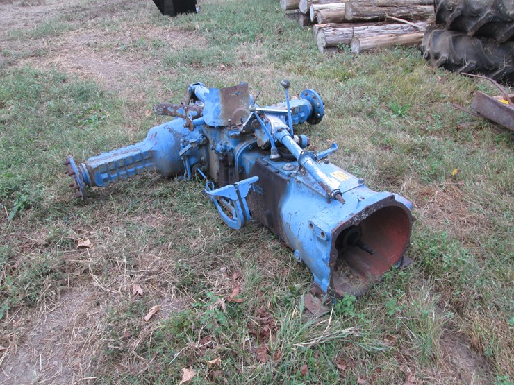 ford-tractor-image-3