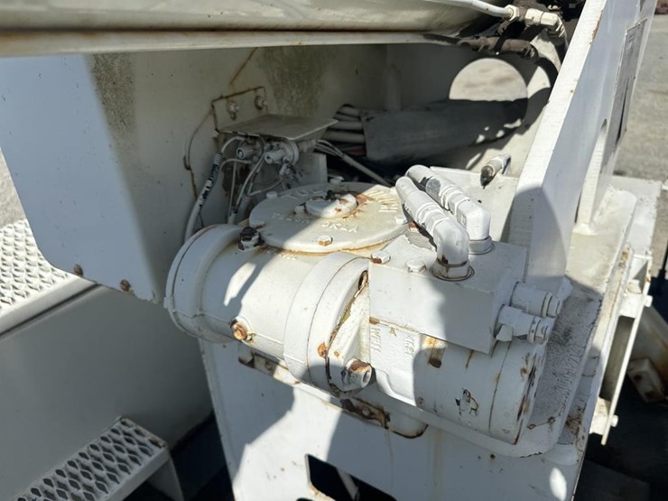 2006-international-durastar-4300-image-29