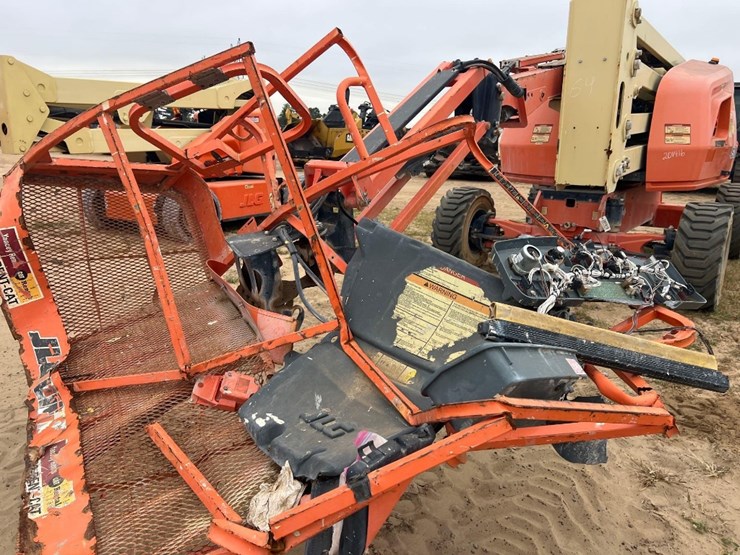 2018-jlg-450aj-image-7