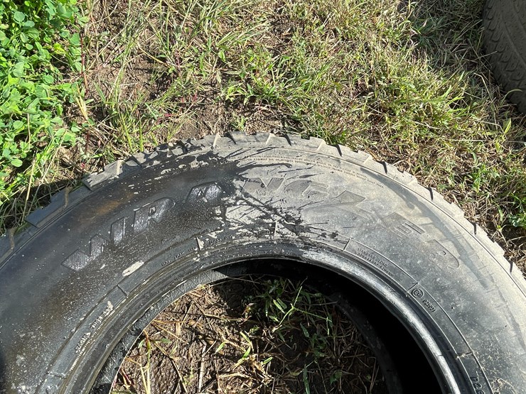 #5016-•-(2)-tires-image-10