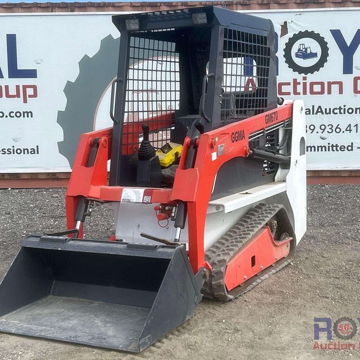 2025 GGMA GM670 Compact Track Loader Skid Steer