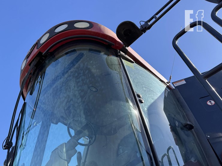 2004-case-ih-8010-image-30