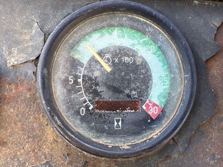 2000-deere-310se-image-35