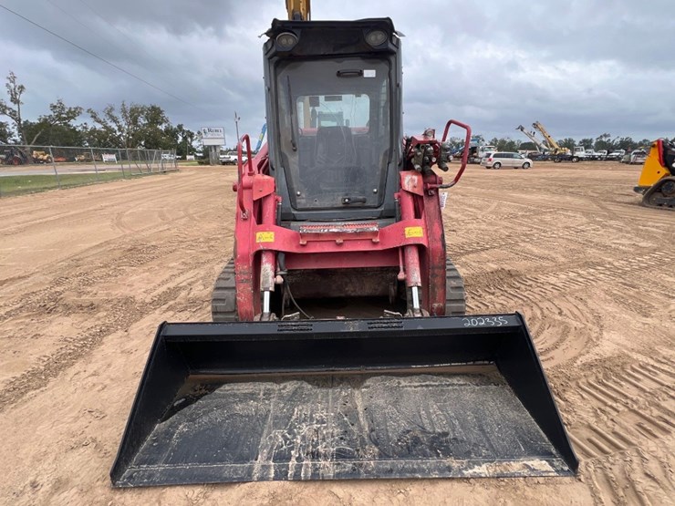 2020-takeuchi-tl12v2-image-7
