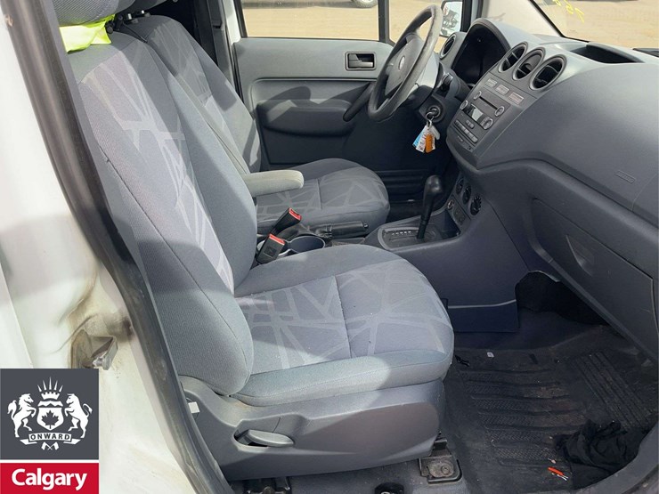 2013-ford-transit-connect-image-14