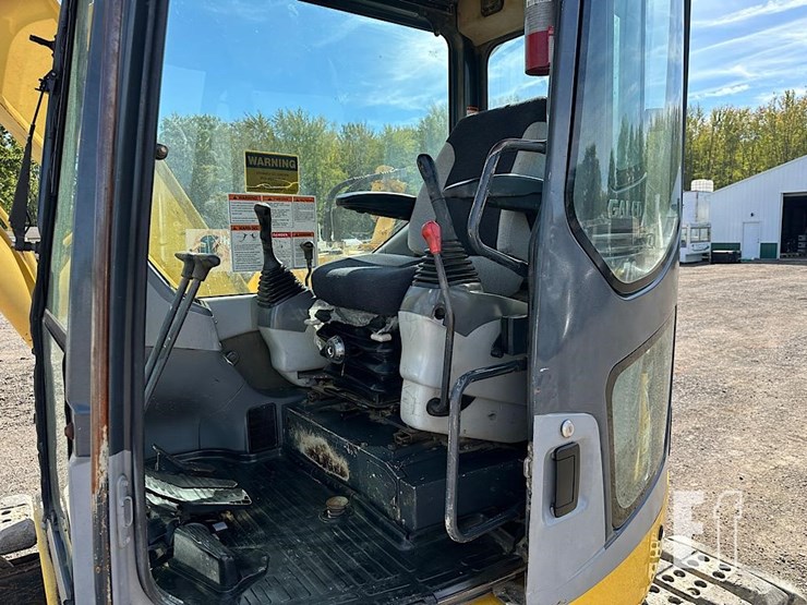komatsu-pc78us-6-image-10