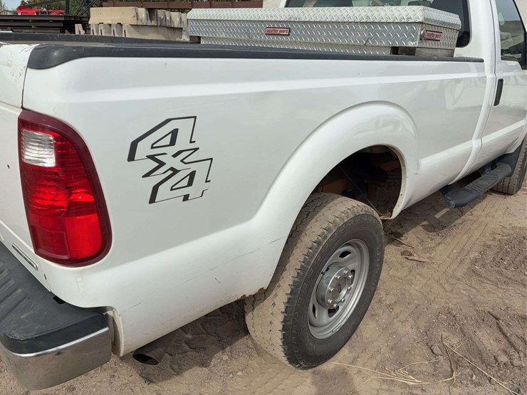 2014-ford-f250-image-16