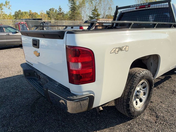2008-chevrolet-silverado-image-14