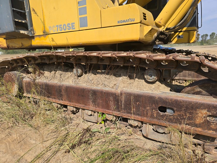 komatsu-pc750-se-image-58