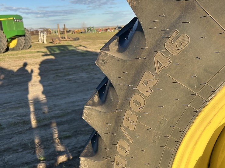 john-deere-6175r-image-38
