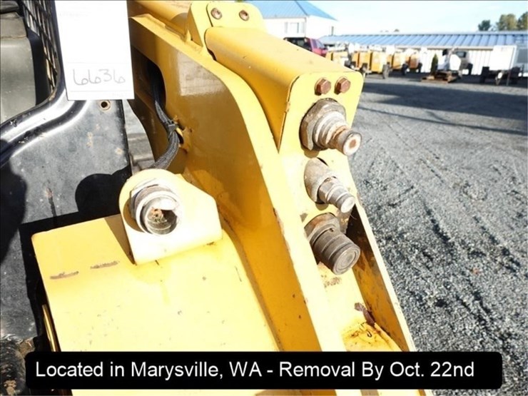 2017-caterpillar-259d-image-7