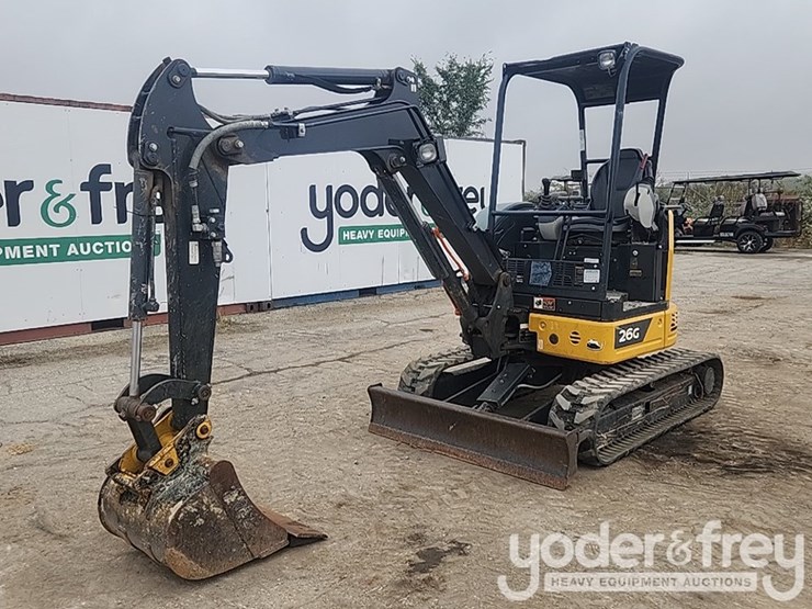 2021-deere-26g-image-1