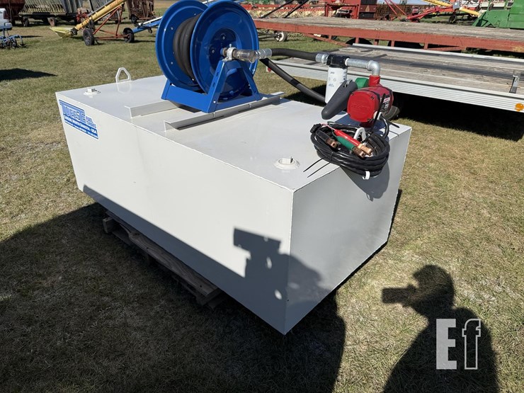 tuff-e-250-gallon-fuel-tank-w/-pump-image-3