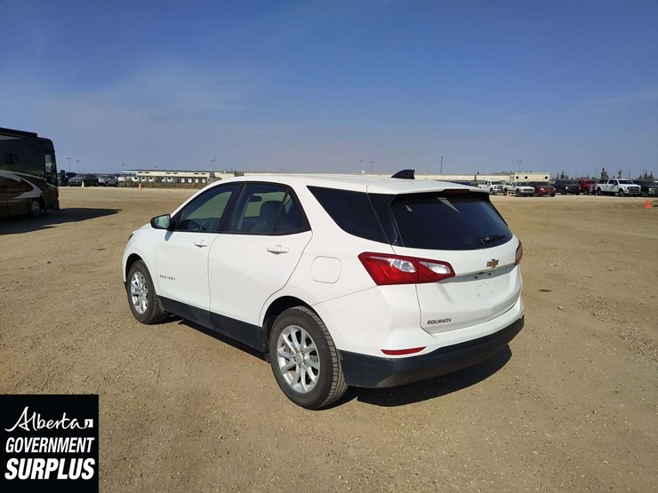 2020-chevrolet-equinox-image-3