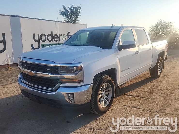 2017-chevrolet-1500-image-1