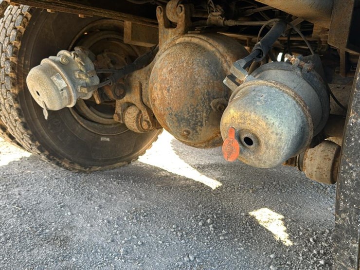 1996-cummins-m11-image-45