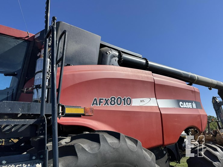 2004-case-ih-8010-image-32