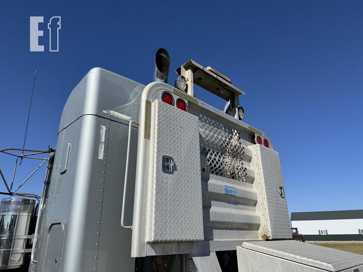 2009-kenworth-t800-image-63