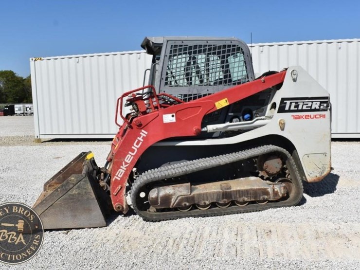 2020-takeuchi-tl12r2-image-13