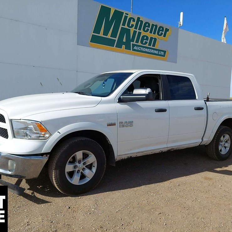 2018 RAM 1500 SLT