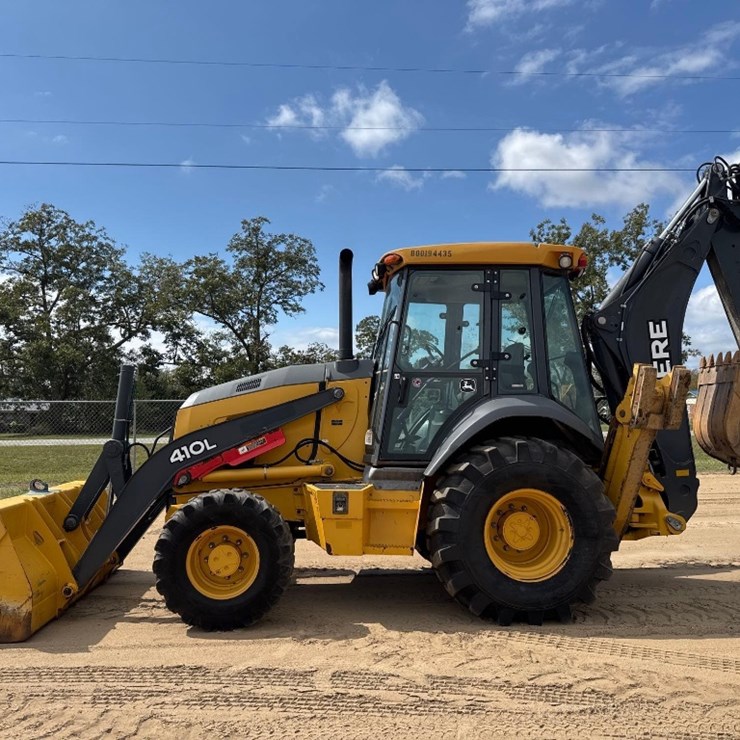 2018 DEERE 410L