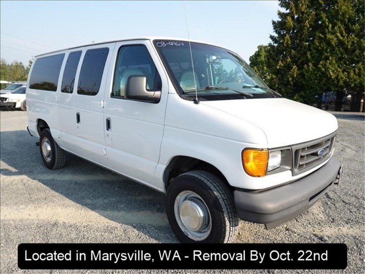 2005-ford-e350-image-12