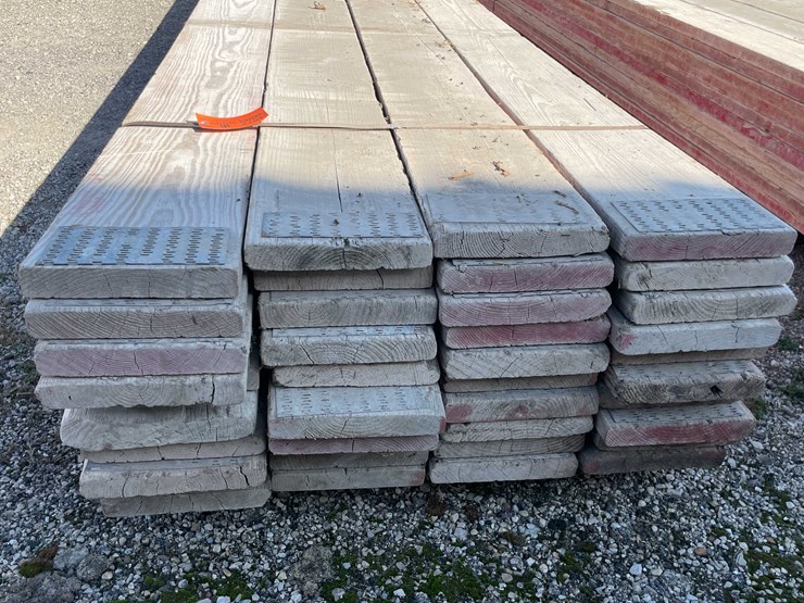 #1972-•-(40)-scaffolding-planks-image-2