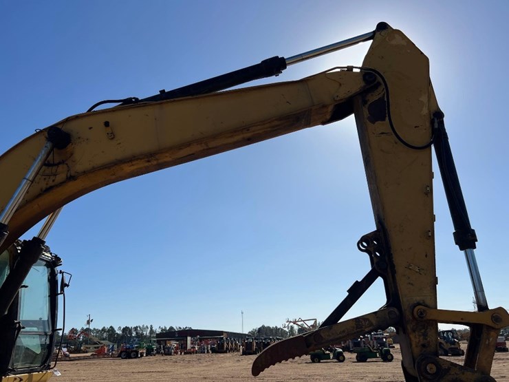 2007-caterpillar-325dl-image-25