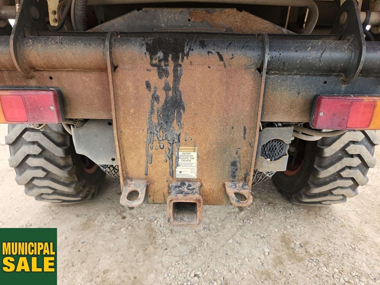 2014-bobcat-toolcat-5600-image-40
