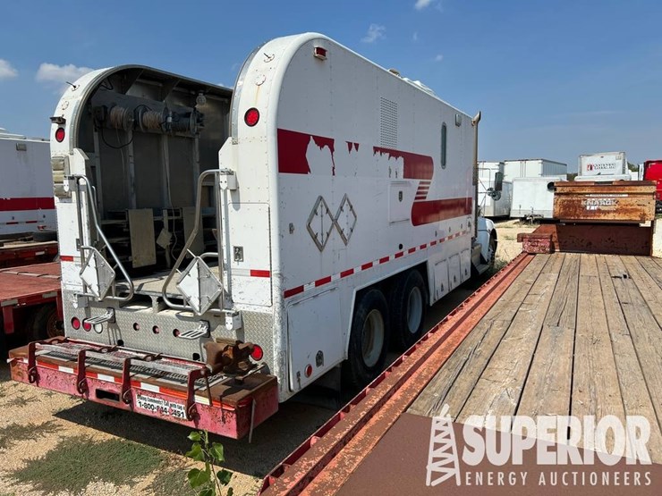 2011-kenworth-t370-image-4