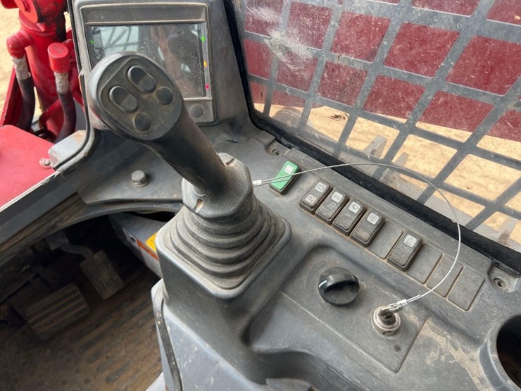 takeuchi-tl10v2-image-26