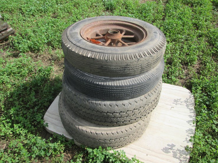 #5060-•-assorted-tires-image-1