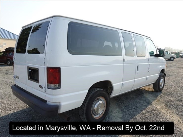 2005-ford-e350-image-11
