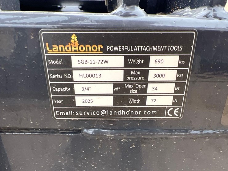 unused-landhonor-sgb-11-72w-72"-grapple-bucket-image-8