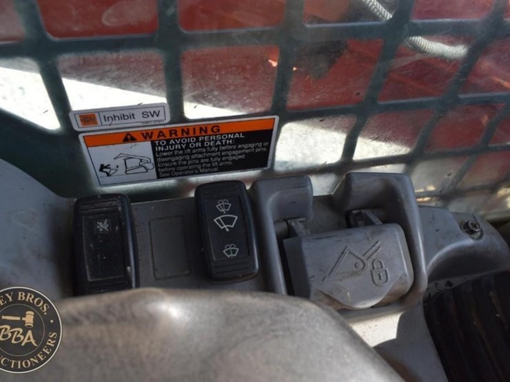 2016-kubota-svl75-2-image-13