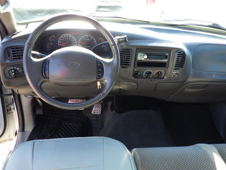 2001-ford-f150-image-7