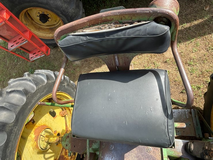 john-deere-50-image-26