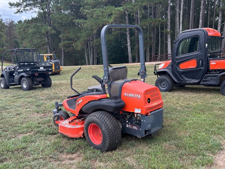 kubota-zd323-image-3